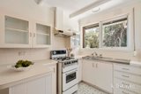 https://images.listonce.com.au/custom/160x/listings/282-sherlock-road-croydon-vic-3136/721/01988721_img_03.jpg?An-W_cYb_rE