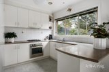 https://images.listonce.com.au/custom/160x/listings/282-st-helena-road-st-helena-vic-3088/068/01977068_img_06.jpg?MRA5joQcbyk
