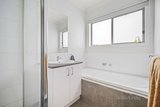 https://images.listonce.com.au/custom/160x/listings/2822-geelong-road-canadian-vic-3350/251/01738251_img_08.jpg?aGWUdcH0R3Y