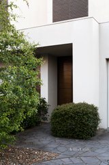 https://images.listonce.com.au/custom/160x/listings/284a-jasper-road-mckinnon-vic-3204/658/01131658_img_02.jpg?vn7sfZhdc_U