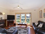 https://images.listonce.com.au/custom/160x/listings/285-church-street-herne-hill-vic-3218/365/01699365_img_03.jpg?sN88MpTCVkc