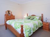 https://images.listonce.com.au/custom/160x/listings/285-church-street-herne-hill-vic-3218/365/01699365_img_05.jpg?Hw_V_TlDeP0