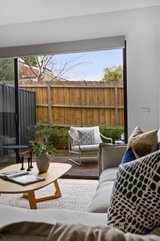 https://images.listonce.com.au/custom/160x/listings/2853-toorak-road-hawthorn-east-vic-3123/386/01736386_img_06.jpg?gZnZ6_y083M