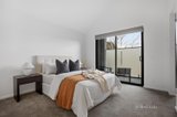 https://images.listonce.com.au/custom/160x/listings/2853-toorak-road-hawthorn-east-vic-3123/386/01736386_img_08.jpg?S2rS1QPk66o