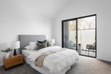 https://images.listonce.com.au/custom/160x/listings/2853-toorak-road-hawthorn-east-vic-3123/627/01811627_img_06.jpg?4wInsNBo3Po