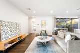 https://images.listonce.com.au/custom/160x/listings/286-helene-street-bulleen-vic-3105/010/01451010_img_02.jpg?YZo37FaH-AE