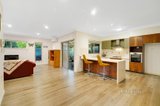 https://images.listonce.com.au/custom/160x/listings/286-huntingdale-road-mount-waverley-vic-3149/778/01050778_img_03.jpg?wsE1Dgd1zcE