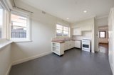 https://images.listonce.com.au/custom/160x/listings/286-mckinnon-road-mckinnon-vic-3204/223/01855223_img_04.jpg?iJguyJPjxBE