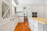 https://images.listonce.com.au/custom/160x/listings/286-mont-albert-road-surrey-hills-vic-3127/810/01683810_img_04.jpg?oGsL6IhASGA