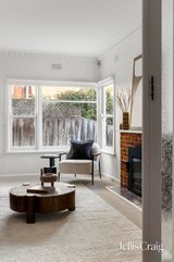 https://images.listonce.com.au/custom/160x/listings/287-greenwood-drive-watsonia-vic-3087/652/01948652_img_05.jpg?NlLxNjltNm8