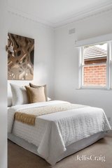 https://images.listonce.com.au/custom/160x/listings/287-greenwood-drive-watsonia-vic-3087/652/01948652_img_18.jpg?-GZxPpswJE8