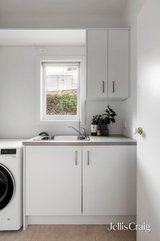 https://images.listonce.com.au/custom/160x/listings/287-greenwood-drive-watsonia-vic-3087/652/01948652_img_19.jpg?wm331-HYxgs