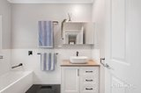 https://images.listonce.com.au/custom/160x/listings/287-warburton-highway-wandin-north-vic-3139/654/01778654_img_08.jpg?WYjiaszXl48