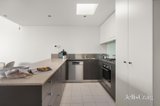https://images.listonce.com.au/custom/160x/listings/2878-holyrood-street-hampton-vic-3188/317/01988317_img_04.jpg?EajGcj8GDDU