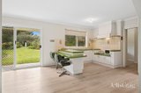 https://images.listonce.com.au/custom/160x/listings/289-harpers-road-woodend-vic-3442/993/01822993_img_15.jpg?He2jSufu-Sw