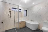 https://images.listonce.com.au/custom/160x/listings/28a-brosnan-road-bentleigh-east-vic-3165/872/00843872_img_06.jpg?DsPDKbSWh88