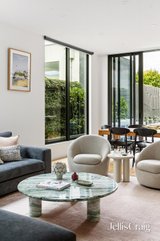 https://images.listonce.com.au/custom/160x/listings/28b-florence-street-brighton-east-vic-3187/974/01947974_img_17.jpg?8V6LLHKUlck