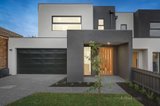 https://images.listonce.com.au/custom/160x/listings/28b-oak-hill-road-mount-waverley-vic-3149/520/01843520_img_01.jpg?n8T3IIt3Es0