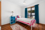 https://images.listonce.com.au/custom/160x/listings/28c-steele-street-chewton-vic-3451/400/01649400_img_07.jpg?4D-Frlkv8bw