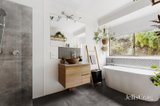 https://images.listonce.com.au/custom/160x/listings/29-11-grove-street-eltham-vic-3095/736/01980736_img_10.jpg?YLLtgUVIhW8