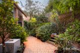 https://images.listonce.com.au/custom/160x/listings/29-11-grove-street-eltham-vic-3095/736/01980736_img_15.jpg?58oQ6RVHcMc