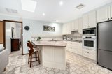 https://images.listonce.com.au/custom/160x/listings/29-abercromby-road-blackburn-south-vic-3130/306/01793306_img_04.jpg?9QdkIJBwru8