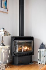 https://images.listonce.com.au/custom/160x/listings/29-alpine-boulevard-launching-place-vic-3139/953/01727953_img_05.jpg?K32NlShuryc
