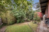 https://images.listonce.com.au/custom/160x/listings/29-aurisch-avenue-glen-waverley-vic-3150/342/01457342_img_10.jpg?_mVpG_GJGzM