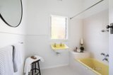https://images.listonce.com.au/custom/160x/listings/29-avenue-road-camberwell-vic-3124/262/01734262_img_07.jpg?IyDrwOlcvv8