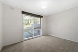 https://images.listonce.com.au/custom/160x/listings/29-beaconsfield-road-briar-hill-vic-3088/176/00733176_img_07.jpg?9i8kWa_X07I