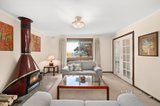 https://images.listonce.com.au/custom/160x/listings/29-beaulieu-avenue-lilydale-vic-3140/449/01701449_img_02.jpg?pVM1CdPIaCo