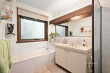 https://images.listonce.com.au/custom/160x/listings/29-beaulieu-avenue-lilydale-vic-3140/449/01701449_img_14.jpg?7XlusLkjsFQ