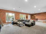 https://images.listonce.com.au/custom/160x/listings/29-bellbird-drive-lilydale-vic-3140/601/00963601_img_07.jpg?kvYICcRJO64