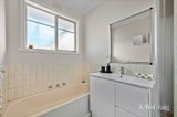 https://images.listonce.com.au/custom/160x/listings/29-binns-street-altona-north-vic-3025/115/01889115_img_06.jpg?rqbloLp9ur0