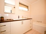 https://images.listonce.com.au/custom/160x/listings/29-boardman-close-box-hill-south-vic-3128/955/01743955_img_04.jpg?dtMlDbEBv74