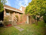 https://images.listonce.com.au/custom/160x/listings/29-boardman-close-box-hill-south-vic-3128/955/01743955_img_06.jpg?xsL7KCkoMi8