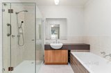 https://images.listonce.com.au/custom/160x/listings/29-braeside-avenue-ringwood-east-vic-3135/709/01334709_img_06.jpg?BRYwNSxmzsQ