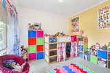 https://images.listonce.com.au/custom/160x/listings/29-buckingham-street-lara-vic-3212/749/01699749_img_08.jpg?cDlw_VhIOCE