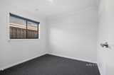 https://images.listonce.com.au/custom/160x/listings/29-callistemon-circuit-lara-vic-3212/653/01534653_img_08.jpg?9wHPr0FhcLM