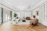 https://images.listonce.com.au/custom/160x/listings/29-canova-drive-glen-waverley-vic-3150/729/01703729_img_06.jpg?XgioGCgf_ak