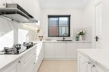 https://images.listonce.com.au/custom/160x/listings/29-canova-drive-glen-waverley-vic-3150/729/01703729_img_10.jpg?sTdXbrIb3-Q