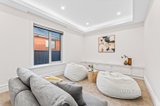 https://images.listonce.com.au/custom/160x/listings/29-canova-drive-glen-waverley-vic-3150/729/01703729_img_12.jpg?bL1gzrwhOg0