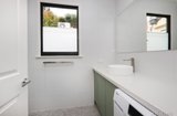 https://images.listonce.com.au/custom/160x/listings/29-cecil-street-fitzroy-vic-3065/461/01691461_img_10.jpg?NwUFtqEitN0