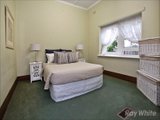 https://images.listonce.com.au/custom/160x/listings/29-celia-street-glen-iris-vic-3146/719/01658719_img_10.jpg?lkRuf6nAgVw