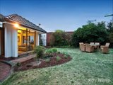 https://images.listonce.com.au/custom/160x/listings/29-celia-street-glen-iris-vic-3146/719/01658719_img_13.jpg?mYOSGOM2jA4