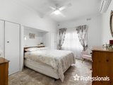 https://images.listonce.com.au/custom/160x/listings/29-clegg-avenue-croydon-vic-3136/941/01525941_img_05.jpg?fmk7uNxjuDU