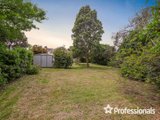 https://images.listonce.com.au/custom/160x/listings/29-clegg-avenue-croydon-vic-3136/941/01525941_img_08.jpg?ewpV6BqwLss