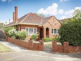 https://images.listonce.com.au/custom/160x/listings/29-coleman-avenue-kew-east-vic-3102/325/01685325_img_01.jpg?iTFFhwYBV-w