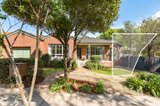 https://images.listonce.com.au/custom/160x/listings/29-crisp-street-essendon-vic-3040/912/01585912_img_01.jpg?USnGGGU9Iys