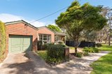 https://images.listonce.com.au/custom/160x/listings/29-crisp-street-essendon-vic-3040/912/01585912_img_02.jpg?WhklJrS6Bt0